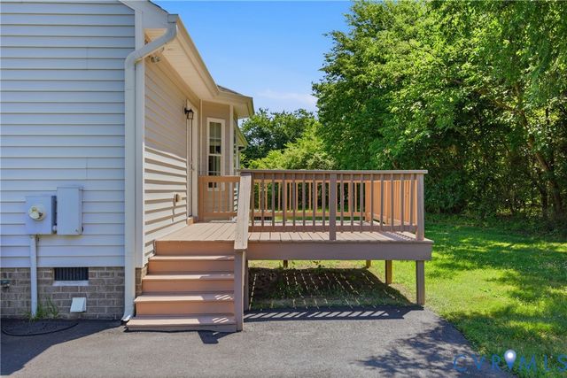 6401 Mahone St, Chesterfield, VA 23803