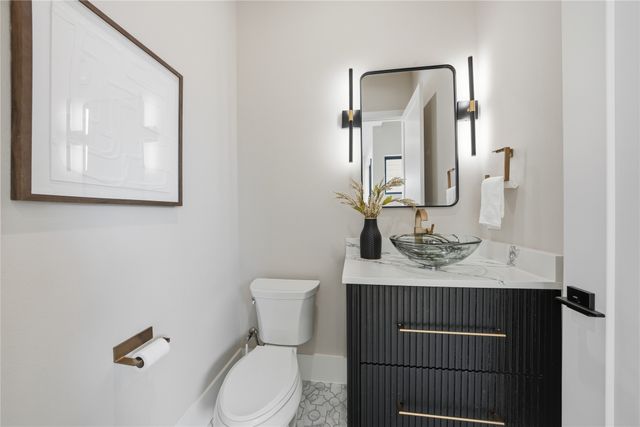 104 Mary Court, Gun Barrel City, TX 75156