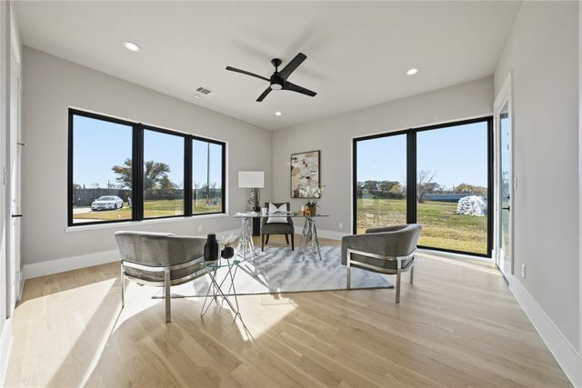 104 Mary Court, Gun Barrel City, TX 75156