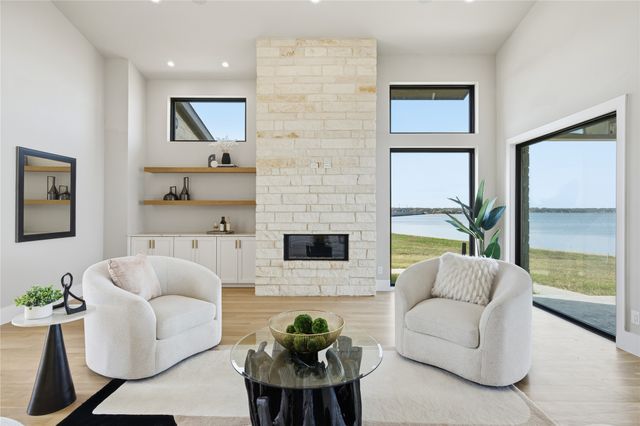 104 Mary Court, Gun Barrel City, TX 75156