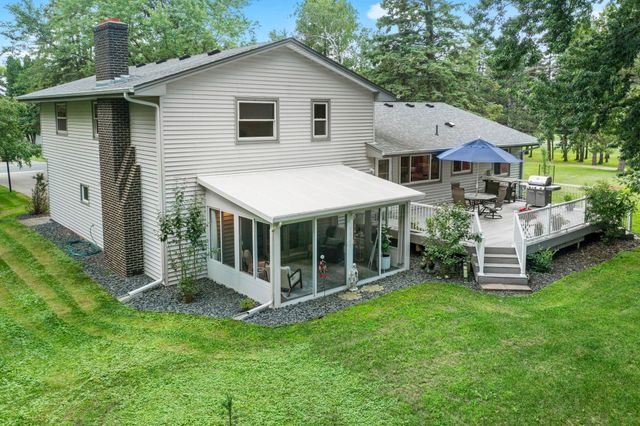 8254 38th Street N, Lake Elmo, MN 55042