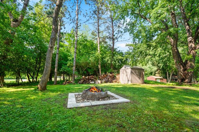 8254 38th Street N, Lake Elmo, MN 55042