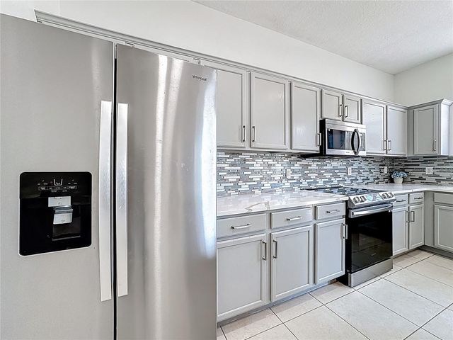 1826 MEADOW POND WAY, Orlando, FL 32824