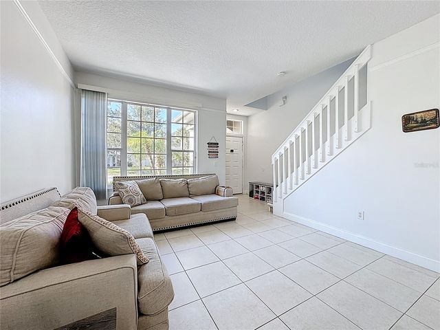 1826 MEADOW POND WAY, Orlando, FL 32824