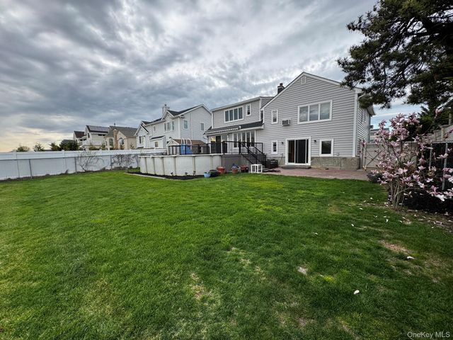 3544 Woodward Street, Oceanside, NY 11572