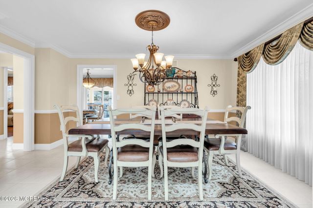 14 Melissa Lane, Howell, NJ 07731