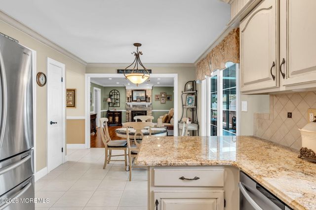 14 Melissa Lane, Howell, NJ 07731