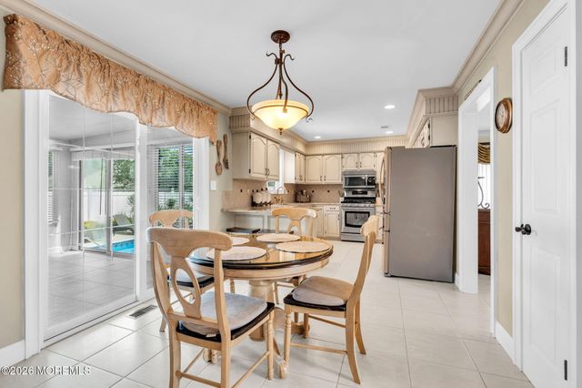 14 Melissa Lane, Howell, NJ 07731