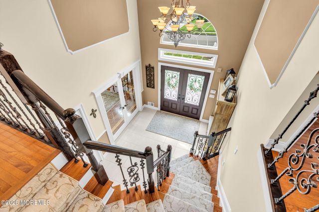 14 Melissa Lane, Howell, NJ 07731