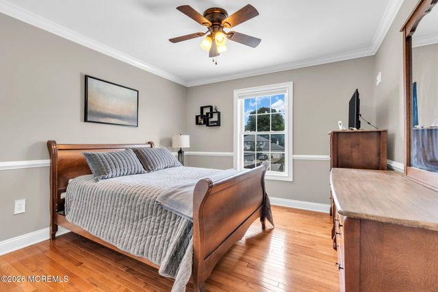 14 Melissa Lane, Howell, NJ 07731