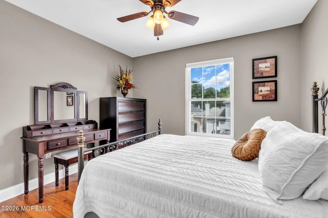 14 Melissa Lane, Howell, NJ 07731