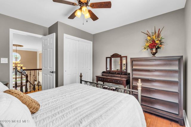 14 Melissa Lane, Howell, NJ 07731