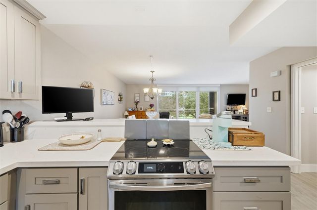 800 Cypress Grove Drive 308, Pompano Beach, FL 33069