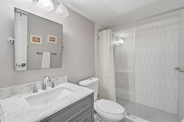 800 Cypress Grove Drive 308, Pompano Beach, FL 33069