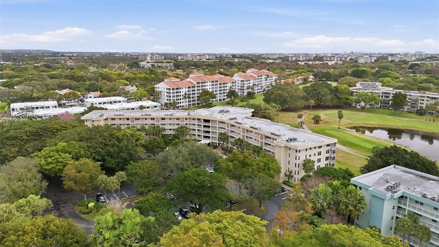 800 Cypress Grove Drive 308, Pompano Beach, FL 33069