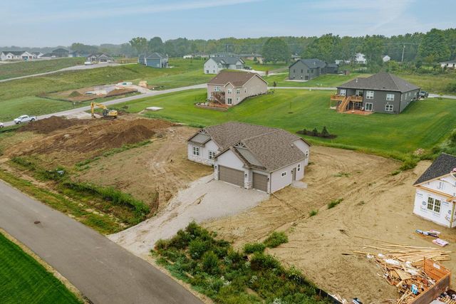30625 Jeffrey DRIVE, Burlington, WI 53105