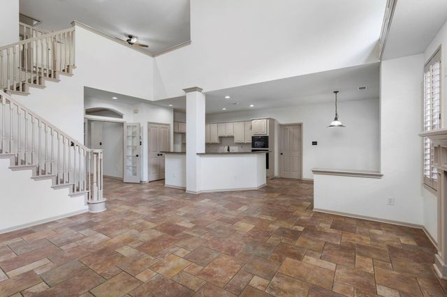23 Rustic Bend Place, The Woodlands, TX 77382