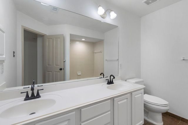 23 Rustic Bend Place, The Woodlands, TX 77382