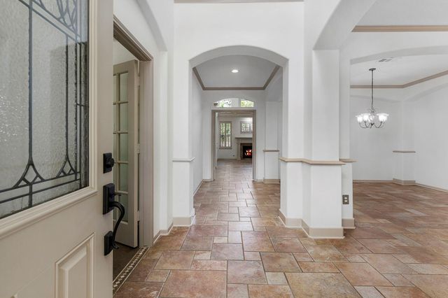 23 Rustic Bend Place, The Woodlands, TX 77382