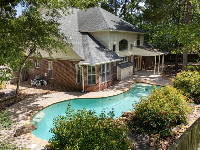 23 Rustic Bend Place, The Woodlands, TX 77382