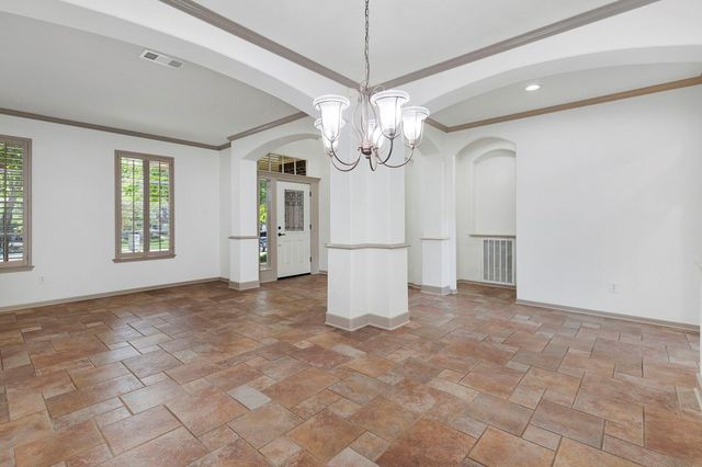 23 Rustic Bend Place, The Woodlands, TX 77382