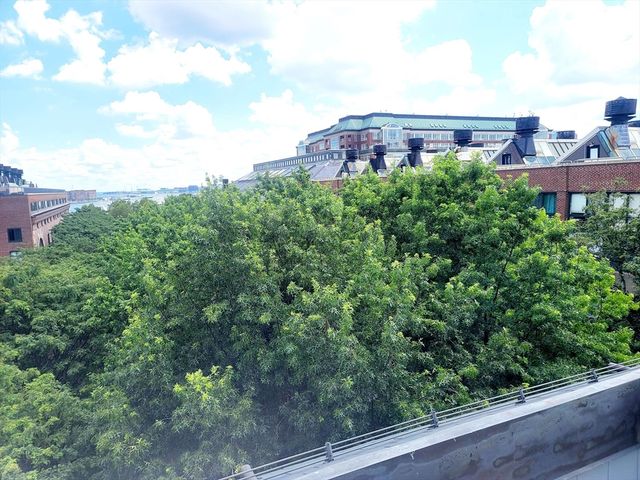 42 8th 2515, Boston, MA 02129