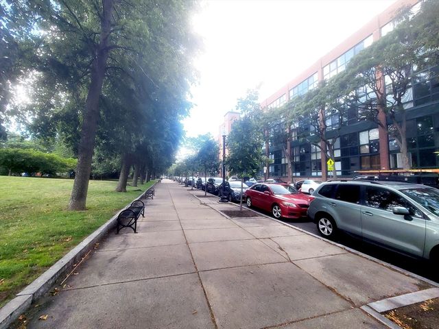 42 8th 2515, Boston, MA 02129