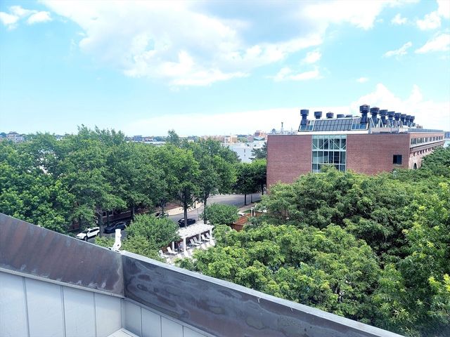 42 8th 2515, Boston, MA 02129