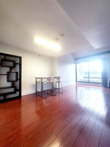 42 8th 2515, Boston, MA 02129