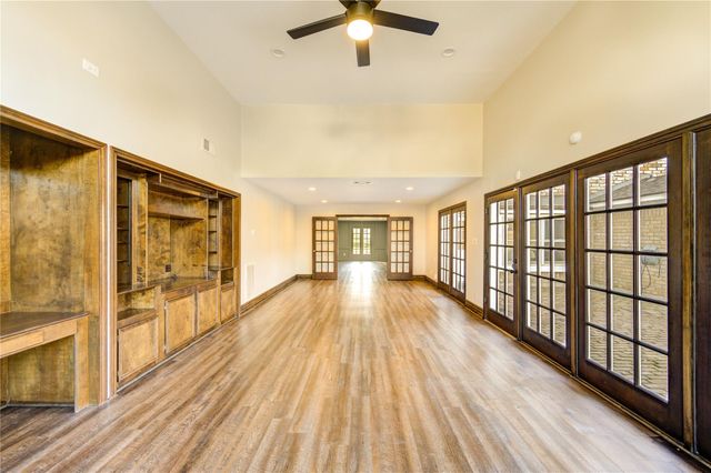 15406 Falling Creek Drive, Houston, TX 77068