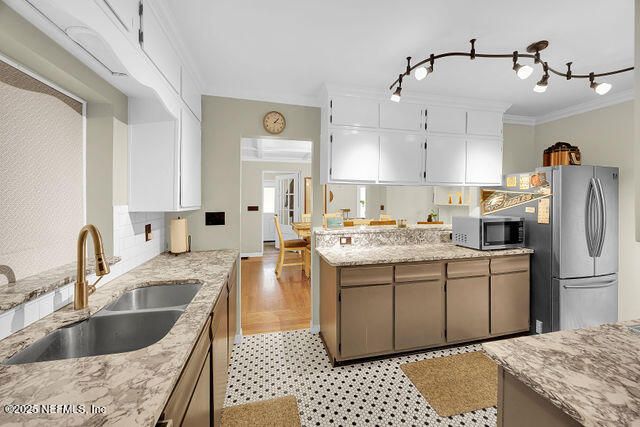 257 WOODROW Street, Jacksonville, FL 32208