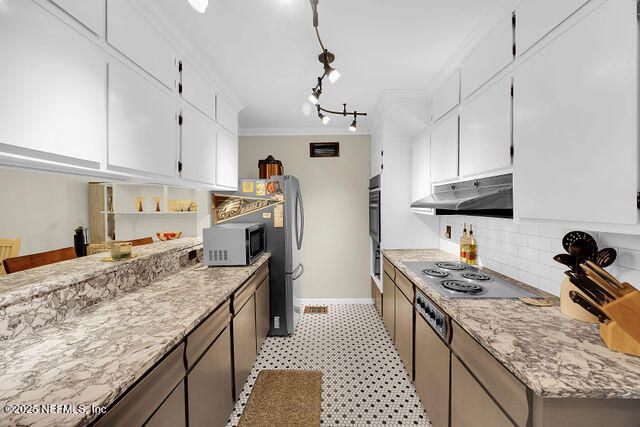 257 WOODROW Street, Jacksonville, FL 32208