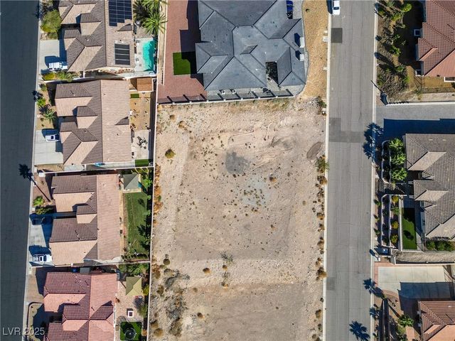 7150 Pico Rio Court, Las Vegas, NV 89156