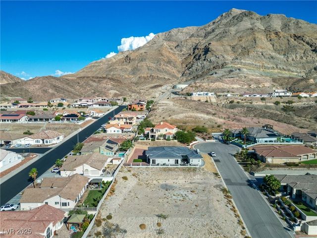 7150 Pico Rio Court, Las Vegas, NV 89156