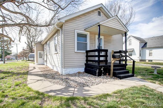 608 S Lafayette Street, Jerseyville, IL 62052