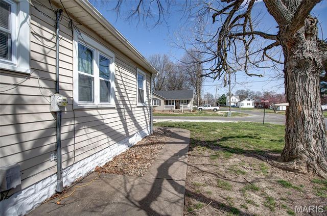608 S Lafayette Street, Jerseyville, IL 62052