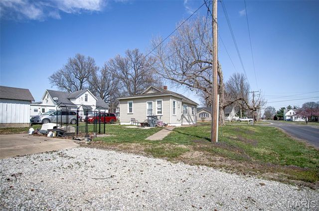 608 S Lafayette Street, Jerseyville, IL 62052