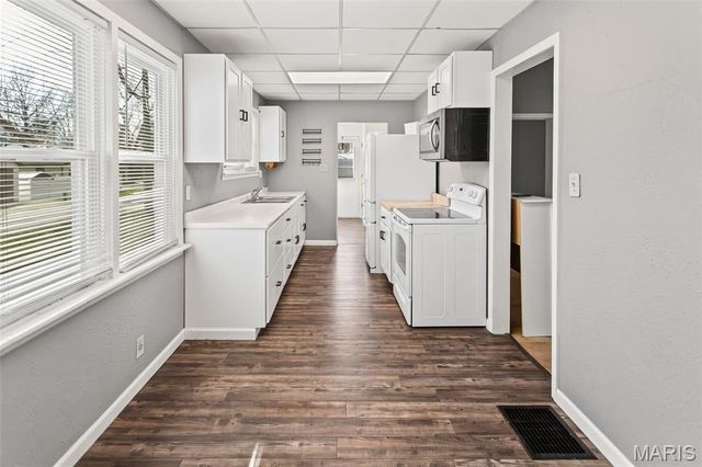 608 S Lafayette Street, Jerseyville, IL 62052