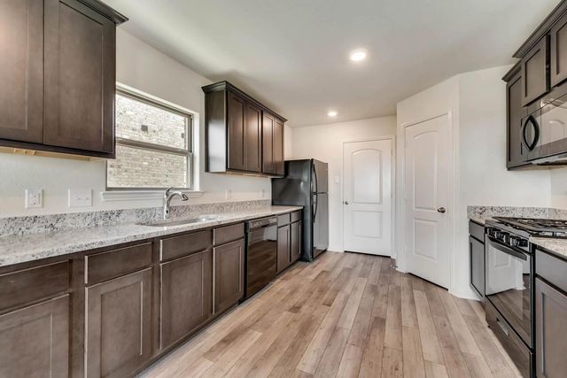 3076 Chillingham Drive, Forney, TX 75126