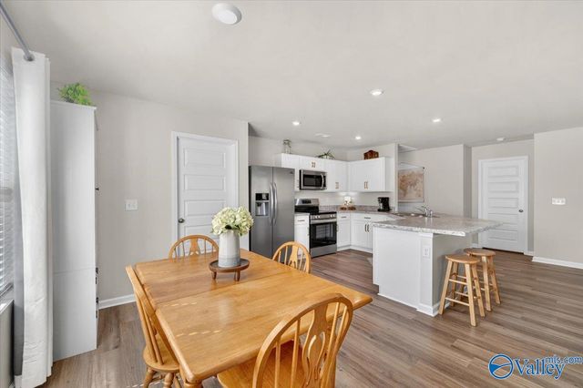 147 Joya Brook Way, Toney, AL 35773