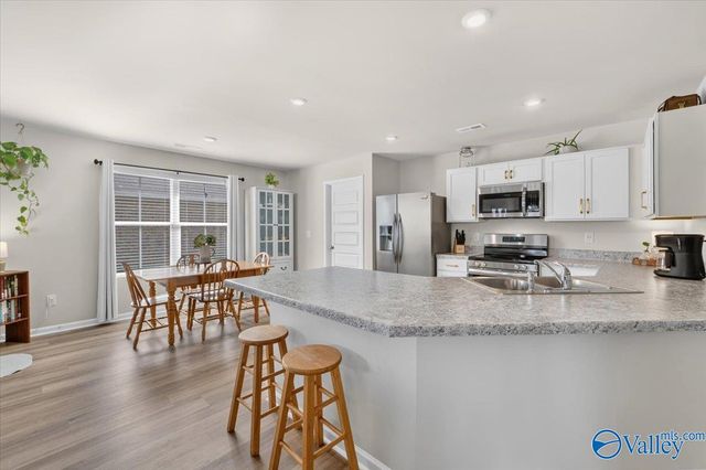 147 Joya Brook Way, Toney, AL 35773