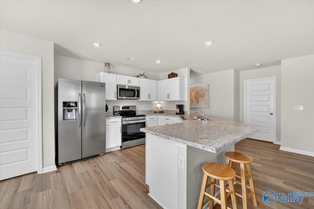 147 Joya Brook Way, Toney, AL 35773