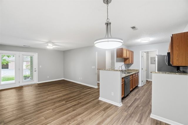 7331 Chatham Court B, West Chester, OH 45069