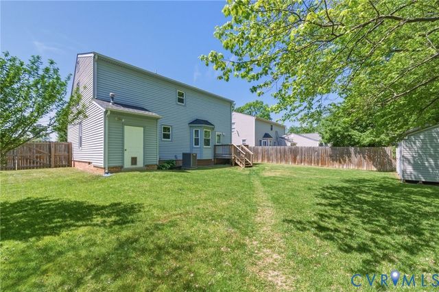 1904 Knotty Way Dr, Glen Allen, VA 23060