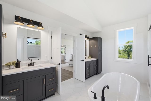 2802 BIDLE RD, Middletown, MD 21769