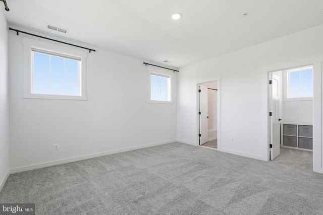 2802 BIDLE RD, Middletown, MD 21769
