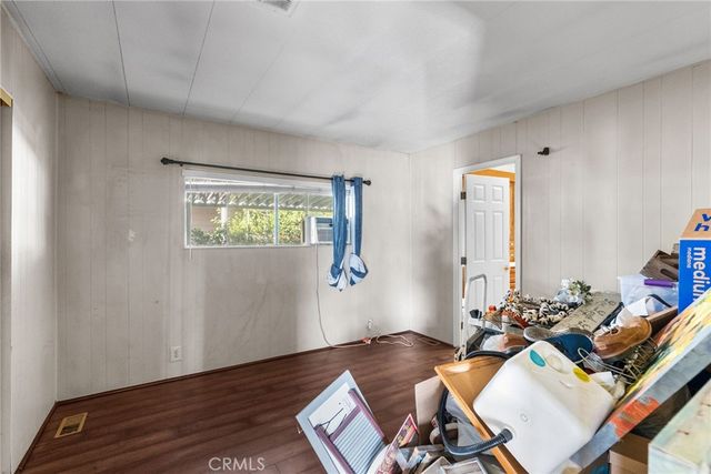 4095 Fruit Street, La Verne, CA 91750