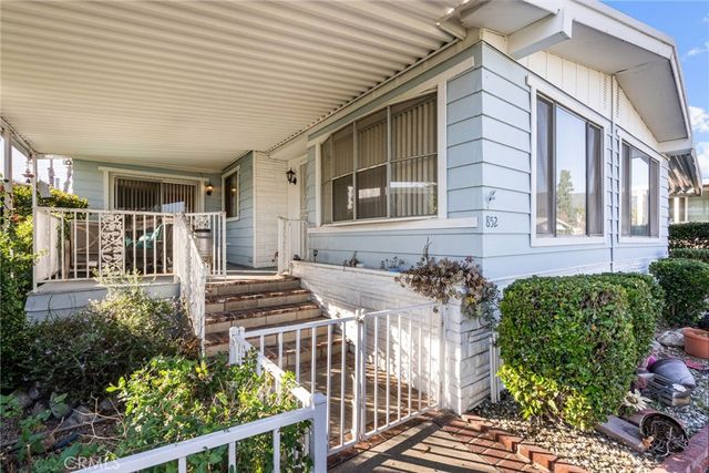 4095 Fruit Street, La Verne, CA 91750