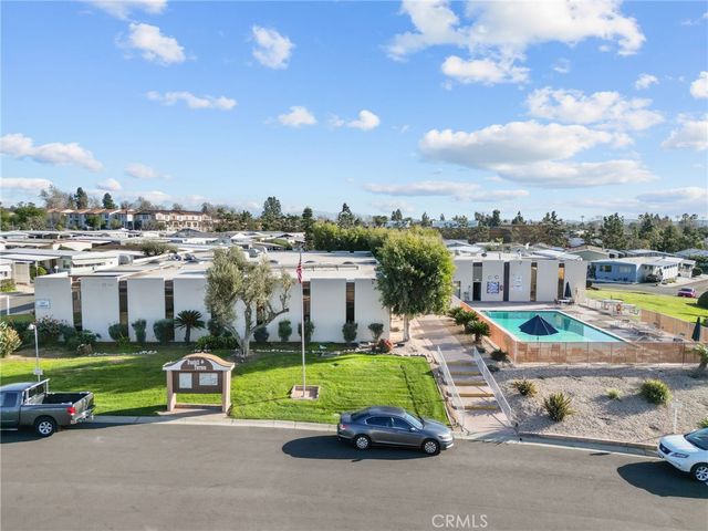 4095 Fruit Street, La Verne, CA 91750