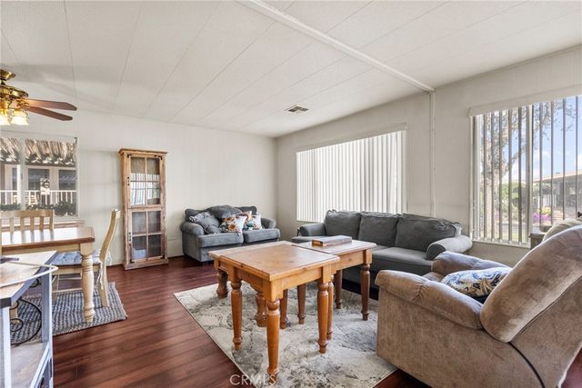 4095 Fruit Street, La Verne, CA 91750